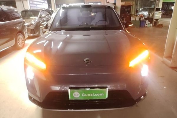Nio EC6 2025, 16400 км, за 39879 USD