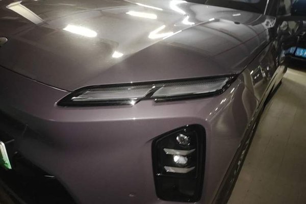 Nio EC6 2025, 16400 км, за 39879 USD - фото 9