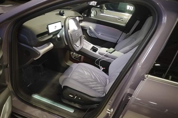 Nio EC6 2025, 16400 км, за 39879 USD - фото 23