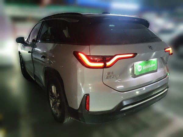 Nio ES6 2020, 64600 км, за 18986 USD