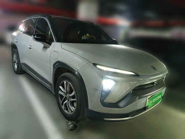 Nio ES6 2020, 64600 км, за 18986 USD