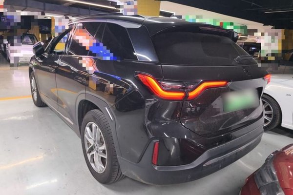 Nio ES6 2020, 100600 км, за 19612 USD