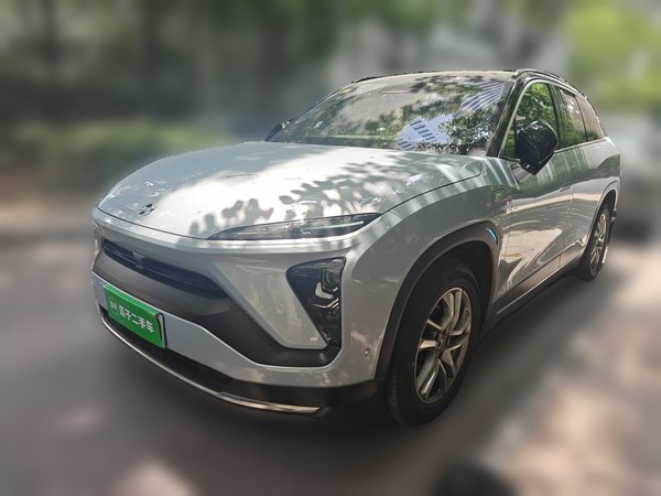 Nio ES6 · 2020 год