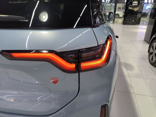 Nio ES6 2020, 91500 км, за 15573 USD - фото 8