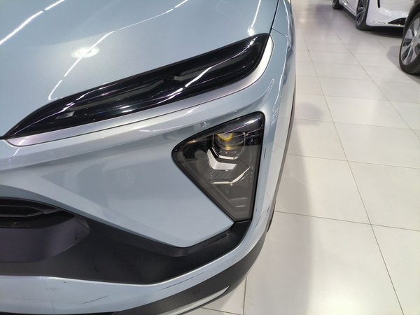 Nio ES6 2020, 91500 км, за 15573 USD