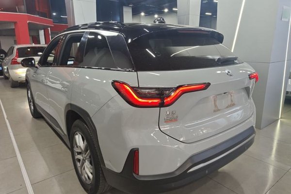 Nio ES6 2020, 56900 км, за 17432 USD