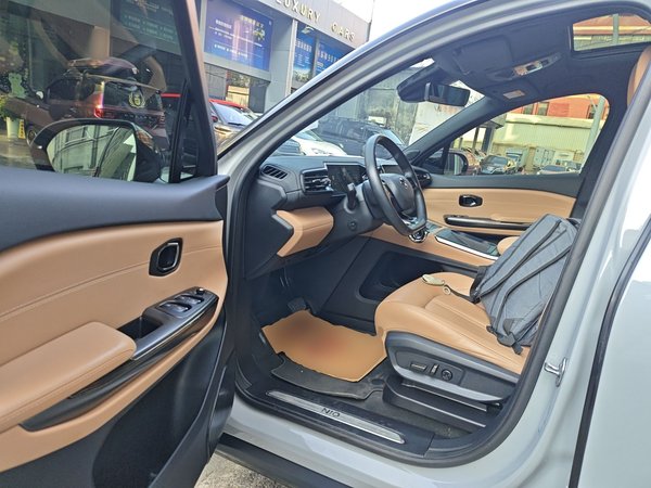 Nio ES6 2020, 66000 км, за 16221 USD - фото 21