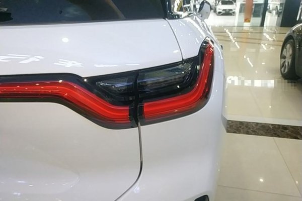 Nio ES6 2020, 76000 км, за 15822 USD - фото 9