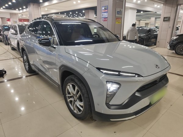 Nio ES6 2022, 140800 км, за 15471 USD