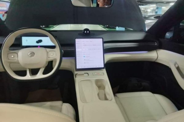 Nio ES6 2023, 64500 км, за 32440 USD - фото 15