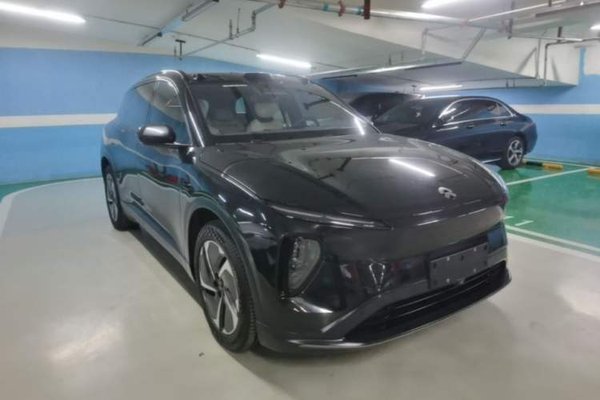 Nio ES6 2023, 64500 км, за 32440 USD