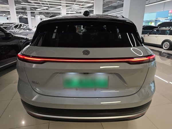 Nio ES6 2023, 46400 км, за 30914 USD