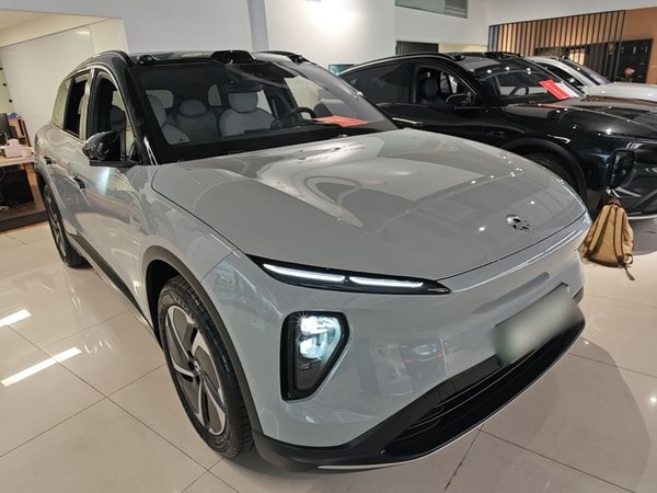Nio ES6 2023, 46400 км, за 30914 USD