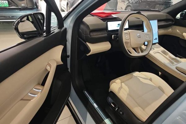 Nio ES6 2024, 31600 км, за 26557 USD - фото 19