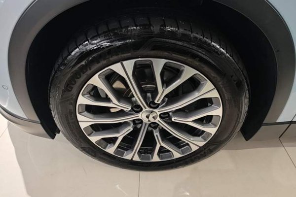 Nio ES6 2024, 31600 км, за 26557 USD - фото 8