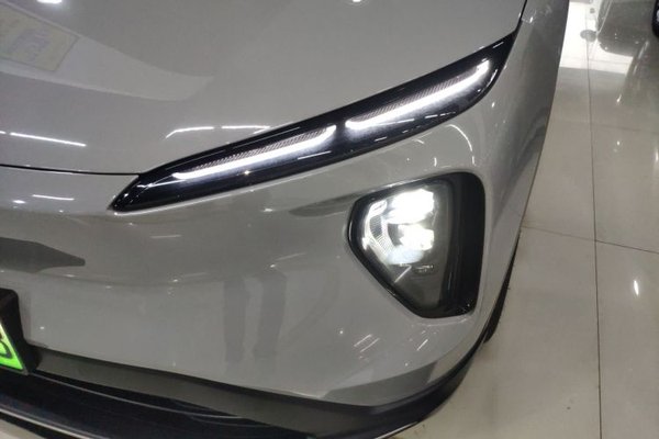 Nio ES6 2024, за 33314 USD - фото 9