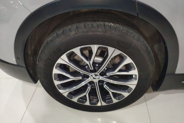 Nio ES6 2024, за 33314 USD - фото 10