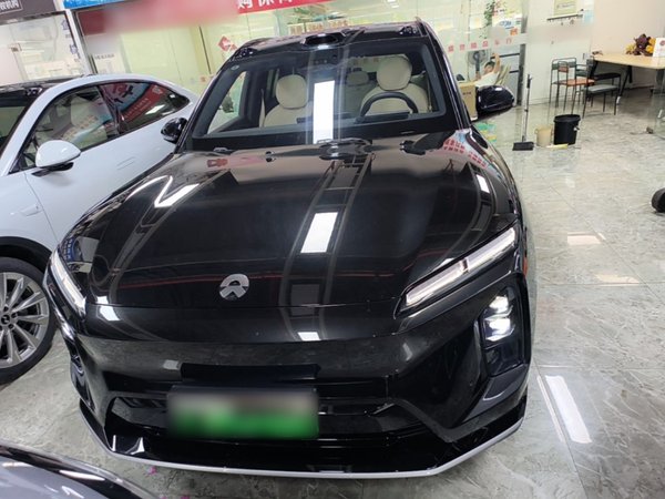 Nio ES6 2025, 17800 км, за 37708 USD