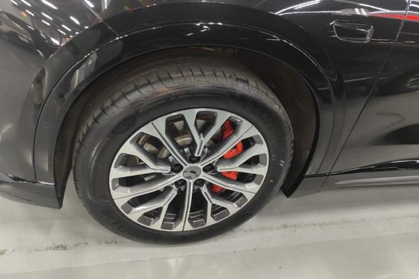 Nio EC6 2025, 21400 км, за 39646 USD - фото 17