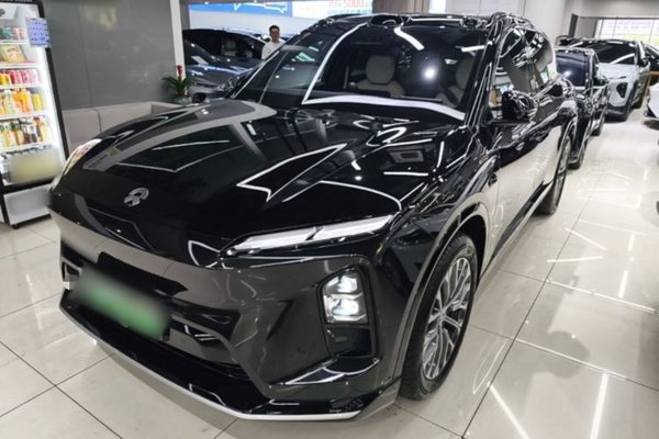 Nio ES6 · 2025 год