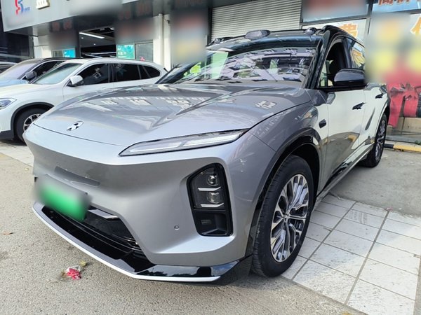 Nio ES6 · 2025 год