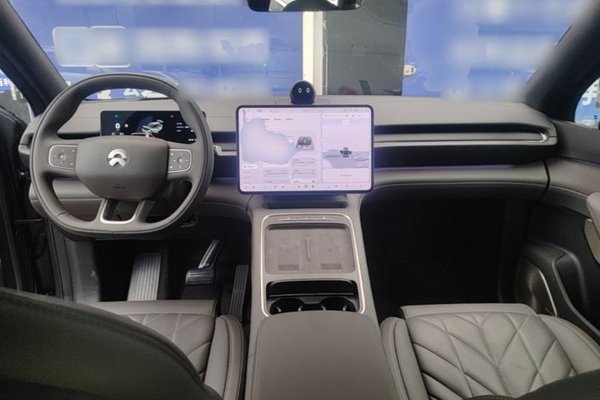 Nio ES6 2025, 18200 км, за 37870 USD - фото 10