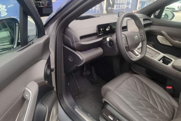 Nio ES6 2025, 18200 км, за 37870 USD - фото 16