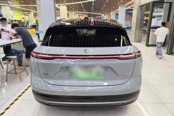 Nio ES6 2025, 11100 км, за 37906 USD