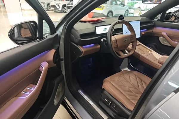 Nio ES6 2025, 12700 км, за 39662 USD - фото 19