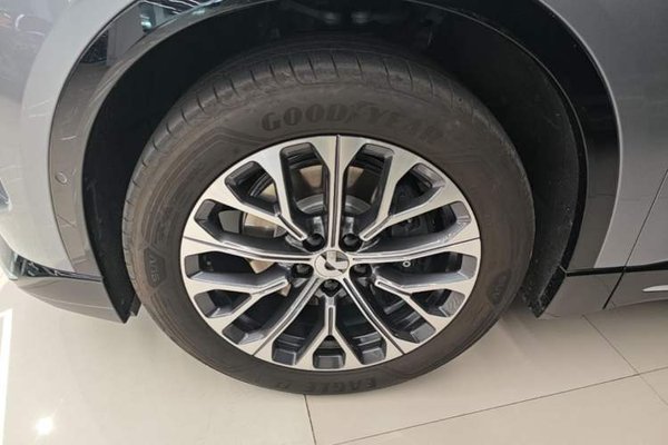 Nio ES6 2025, 12700 км, за 39662 USD - фото 8