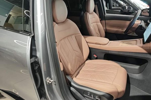 Nio ES6 2025, 12700 км, за 39662 USD - фото 23