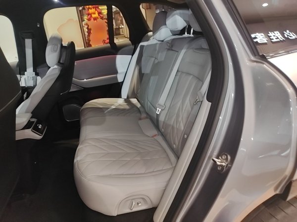 Nio ES6 2025, 18000 км, за 38949 USD - фото 20