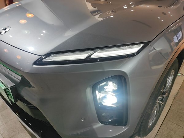 Nio ES6 2025, 18000 км, за 38949 USD - фото 9