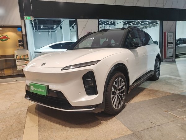 Nio ES6 · 2025 год