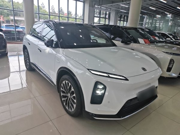 Nio ES6 2025, 21700 км, за 29731 USD