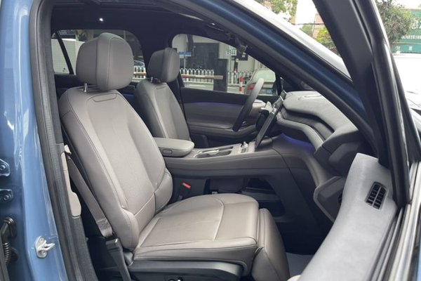Nio ES7 2022, 45300 км, за 23338 USD - фото 36