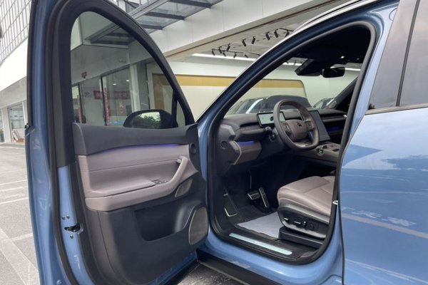 Nio ES7 2022, 45300 км, за 23338 USD - фото 41