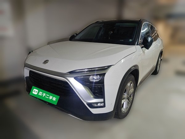 Nio ES8 · 2018 год