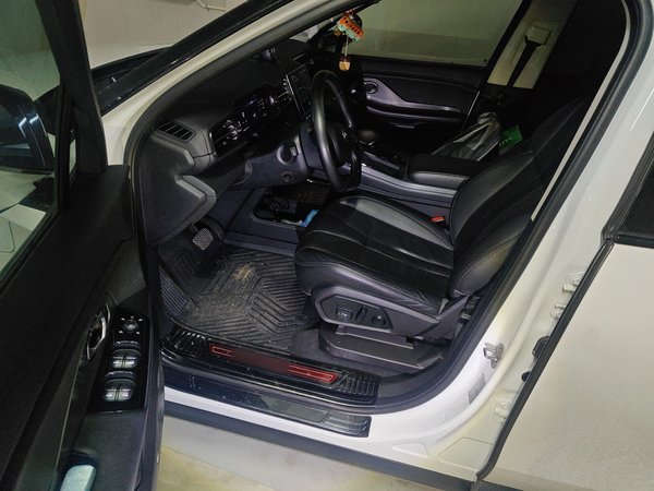 Nio ES8 2018, 113600 км, за 16638 USD - фото 16