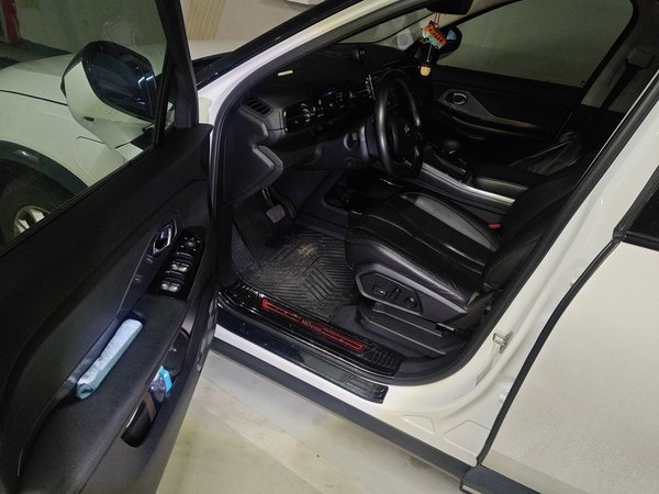 Nio ES8 2018, 113600 км, за 16638 USD - фото 17