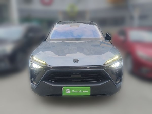 Nio ES8 2018, 64000 км, за 17529 USD