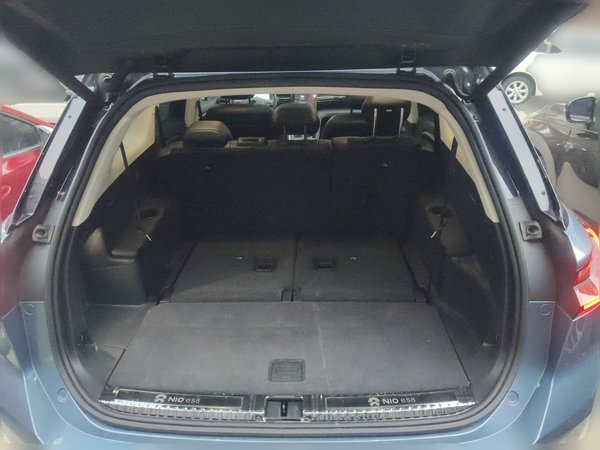 Nio ES8 2018, 64000 км, за 17529 USD - фото 20