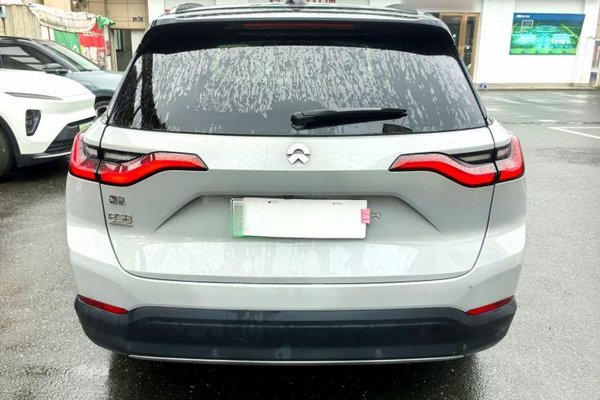 Nio ES8 2018, 105800 км, за 19228 USD