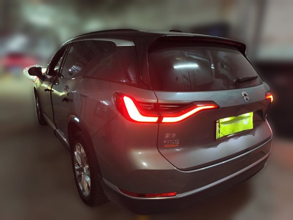 Nio ES8 2020, 58400 км, за 19516 USD