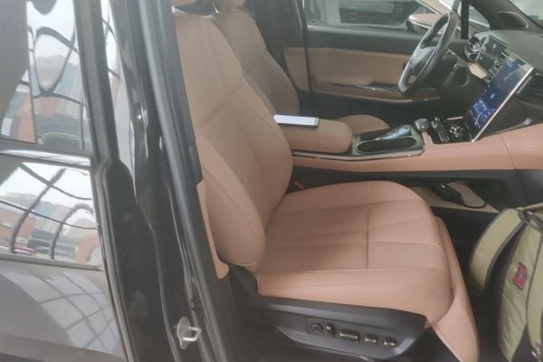 Nio ES8 2020, 114100 км, за 17139 USD - фото 23