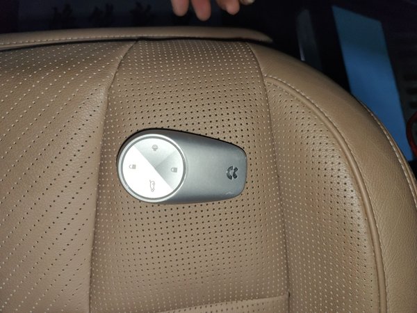 Nio ES8 2020, 83800 км, за 18070 USD - фото 8