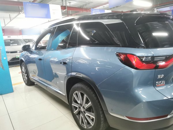 Nio ES8 2020, 94900 км, за 16642 USD