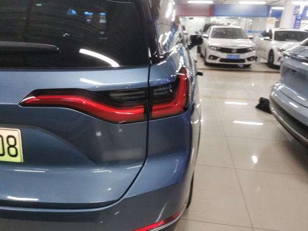 Nio ES8 2020, 94900 км, за 16642 USD - фото 7