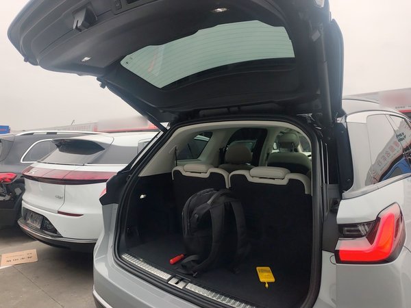 Nio ES8 2020, 148300 км, за 15458 USD - фото 18