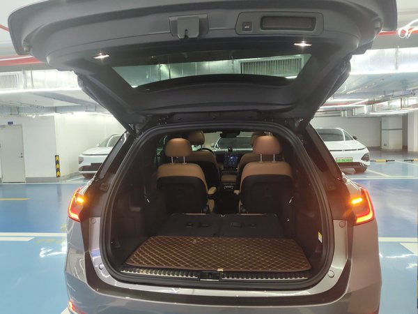 Nio ES8 2020, 147700 км, за 16740 USD - фото 22